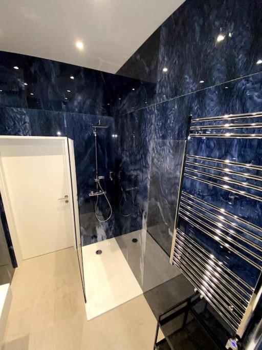 Luxurious Apartment In The Centre Of Відень Екстер'єр фото